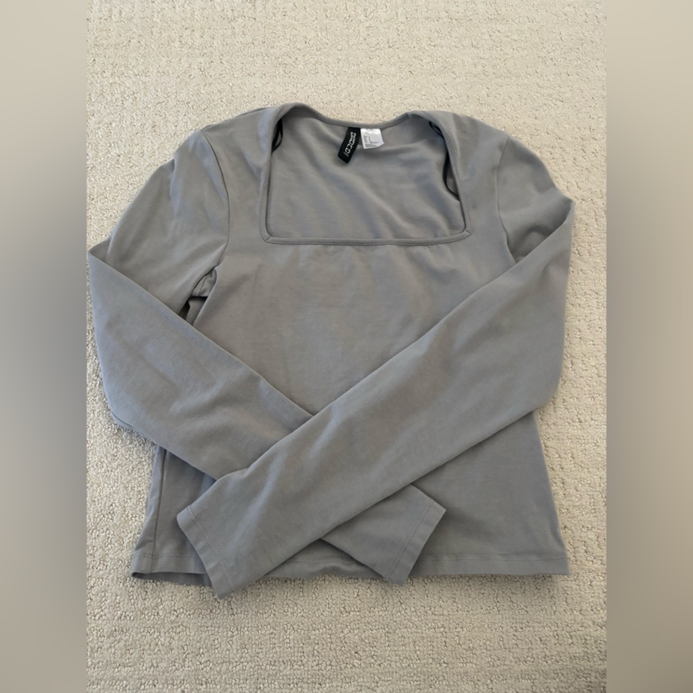 square neck top